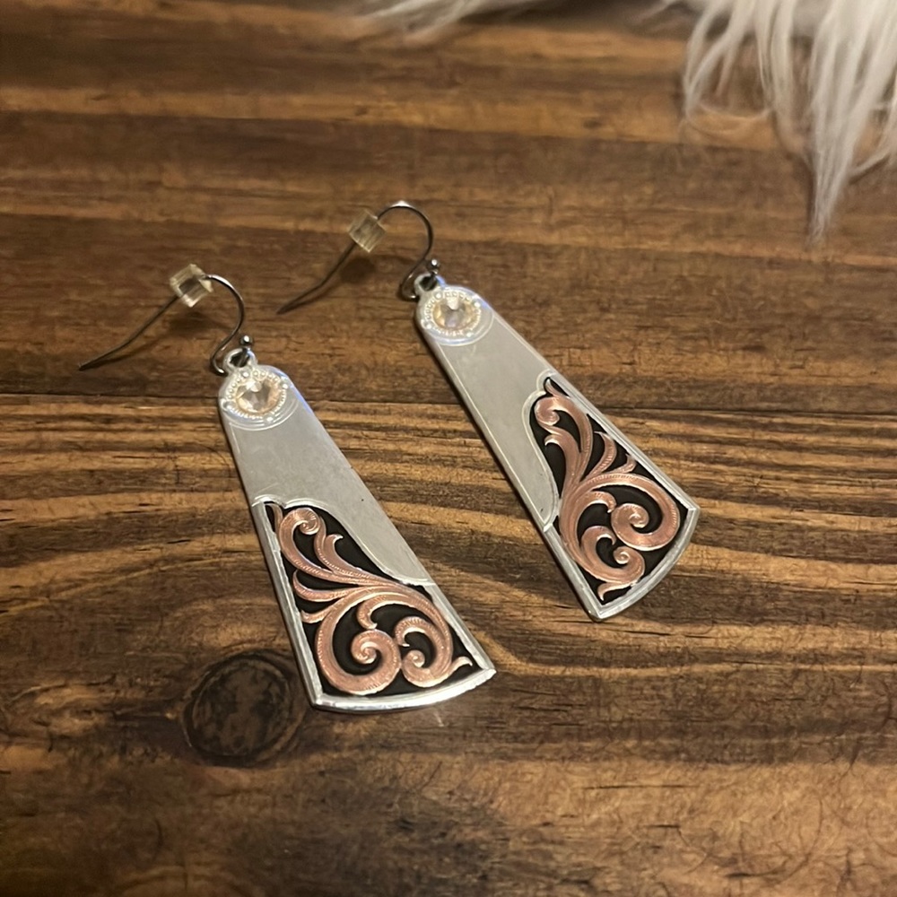 Montana Silversmiths earrings